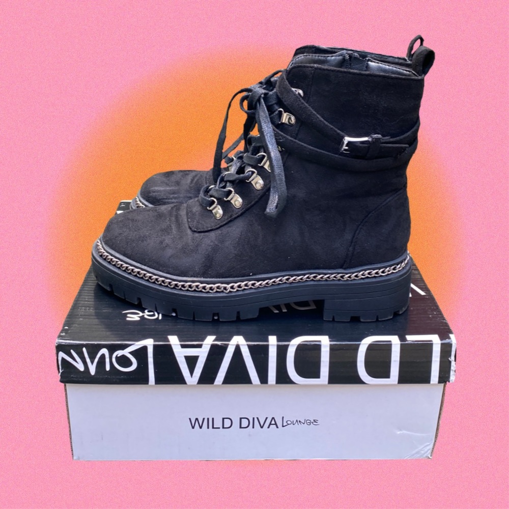 black lace up suede combat boots with silver chain